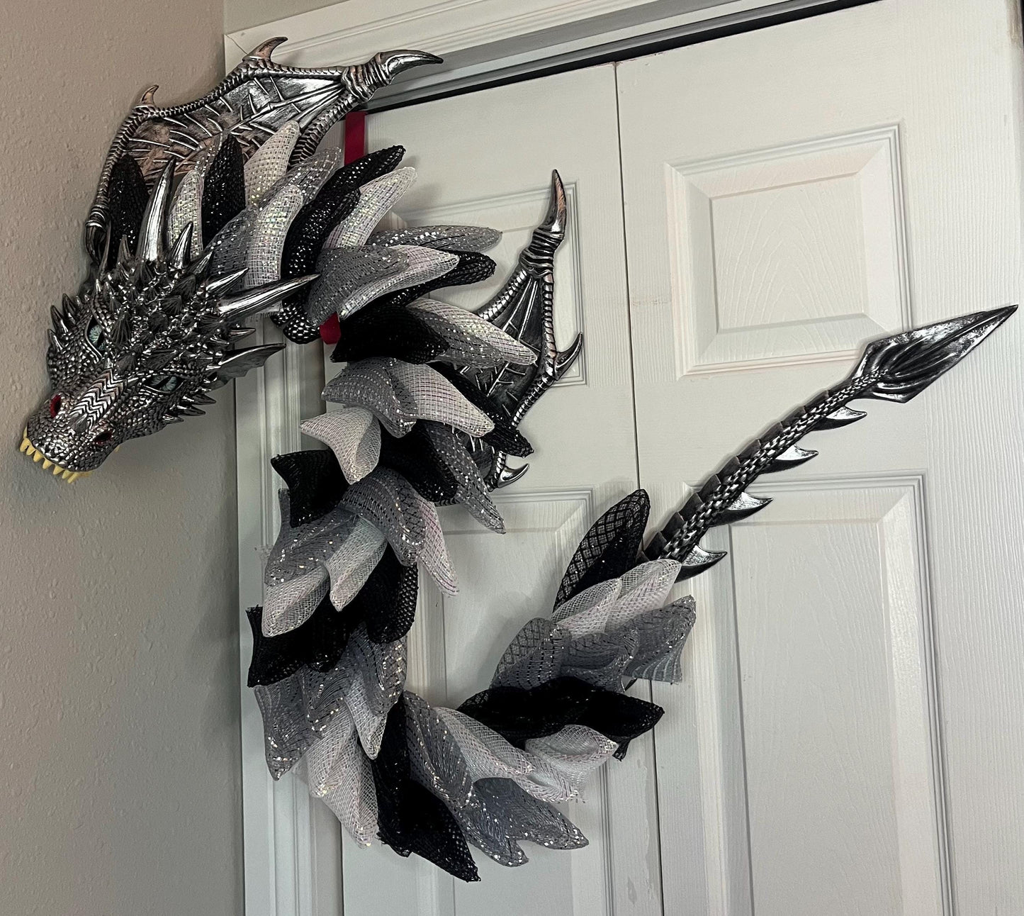 Dragon Wreath