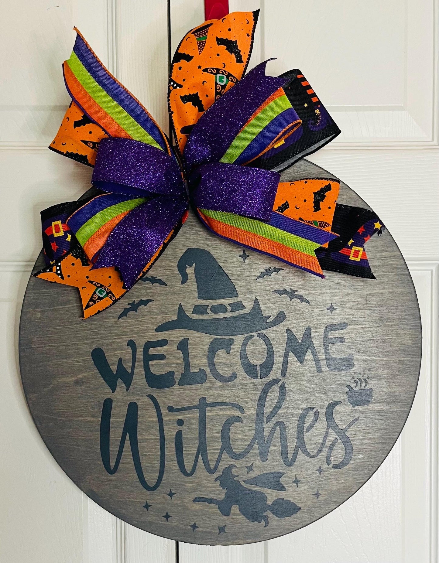 welcome witches Halloween door hanger wreath