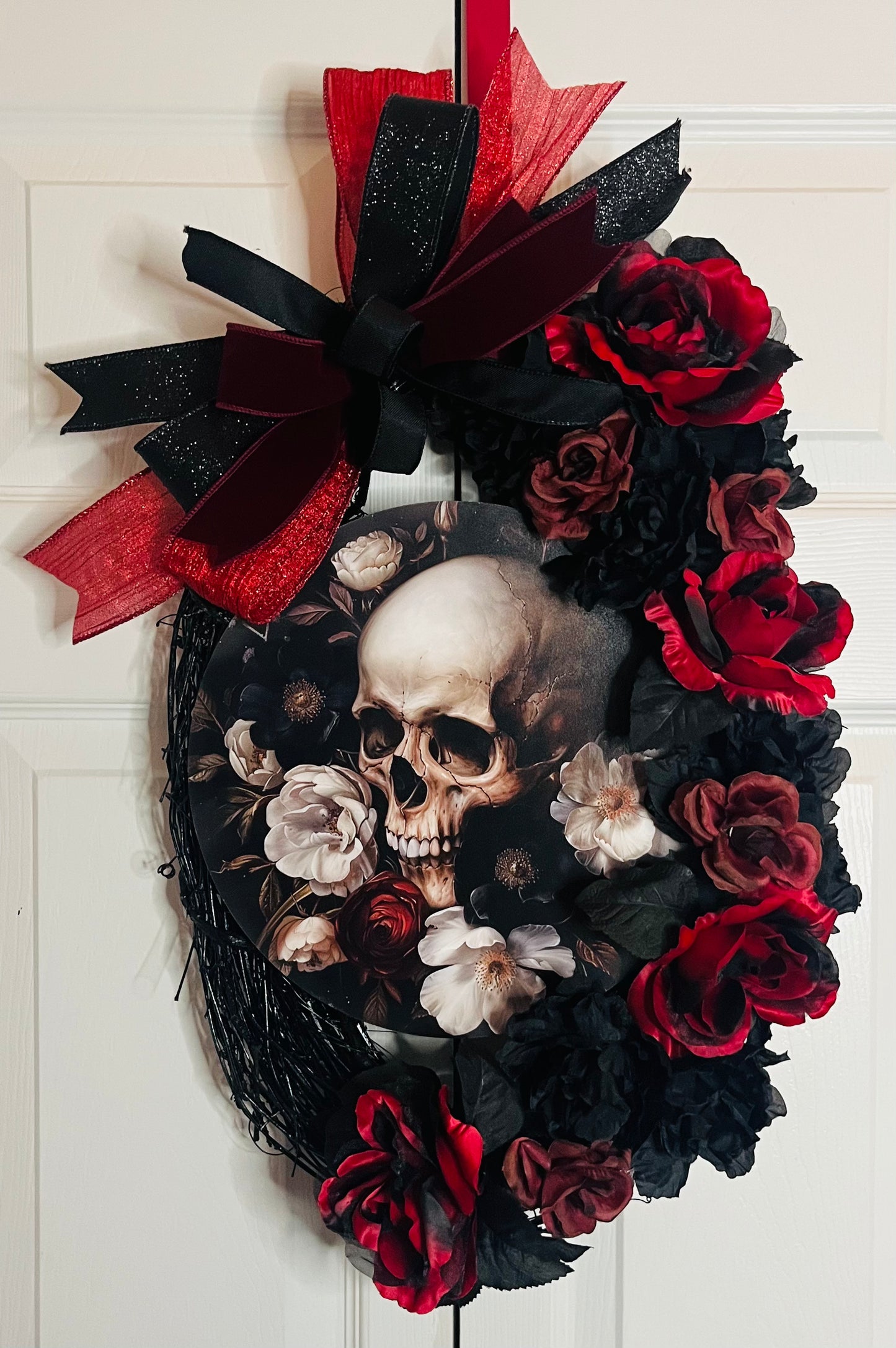 Skull red floral wreath