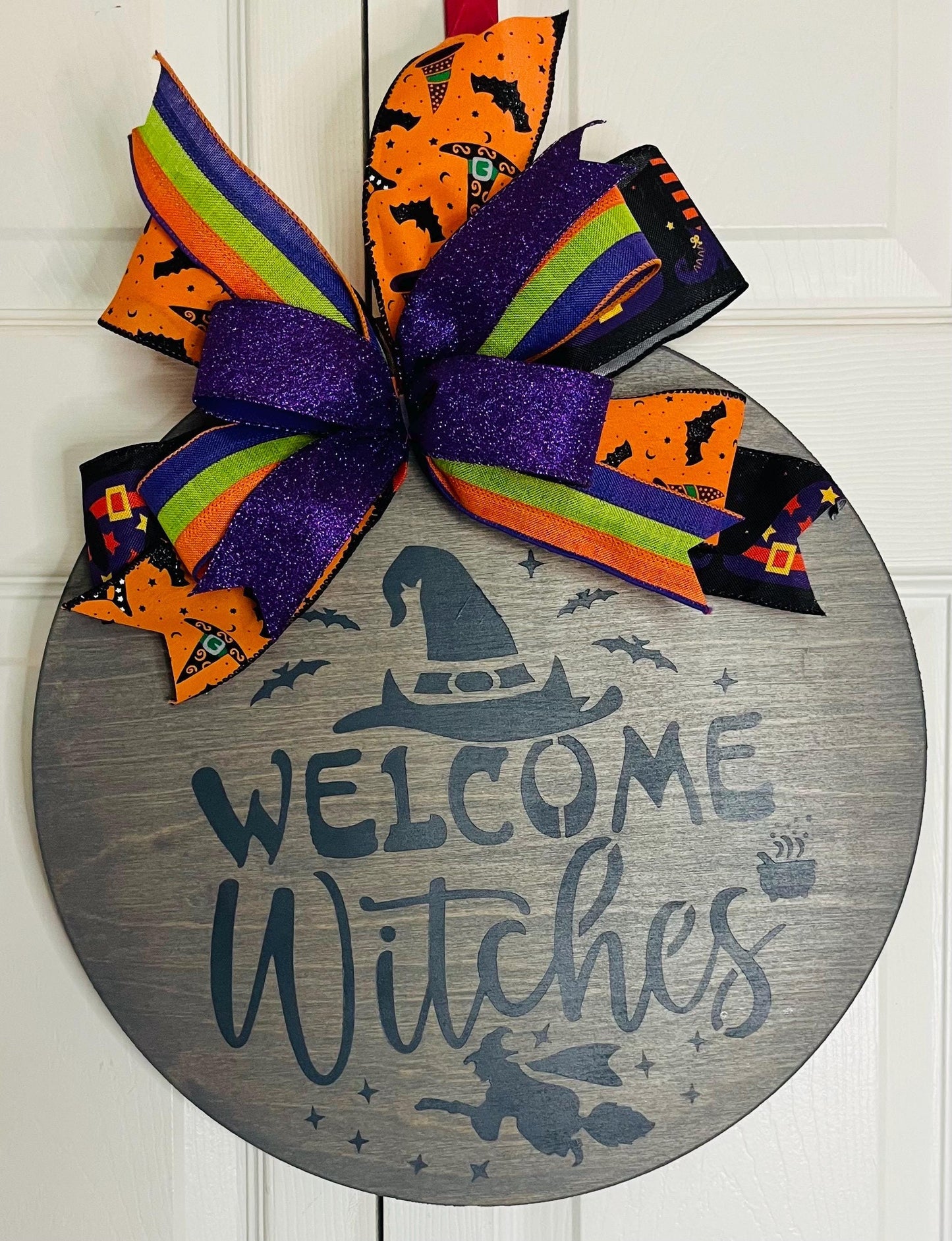welcome witches Halloween door hanger wreath