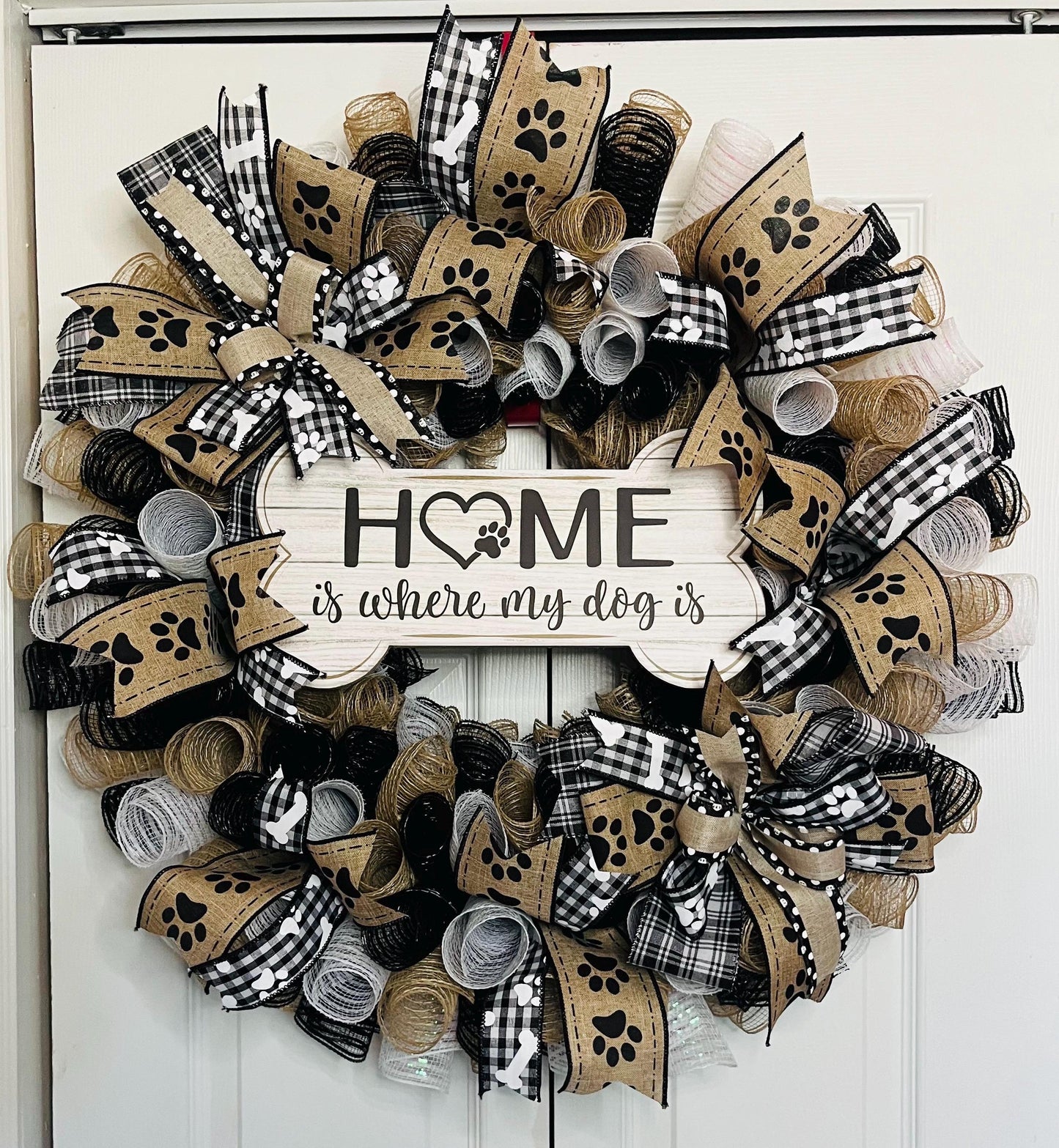 Welcome dog wreath