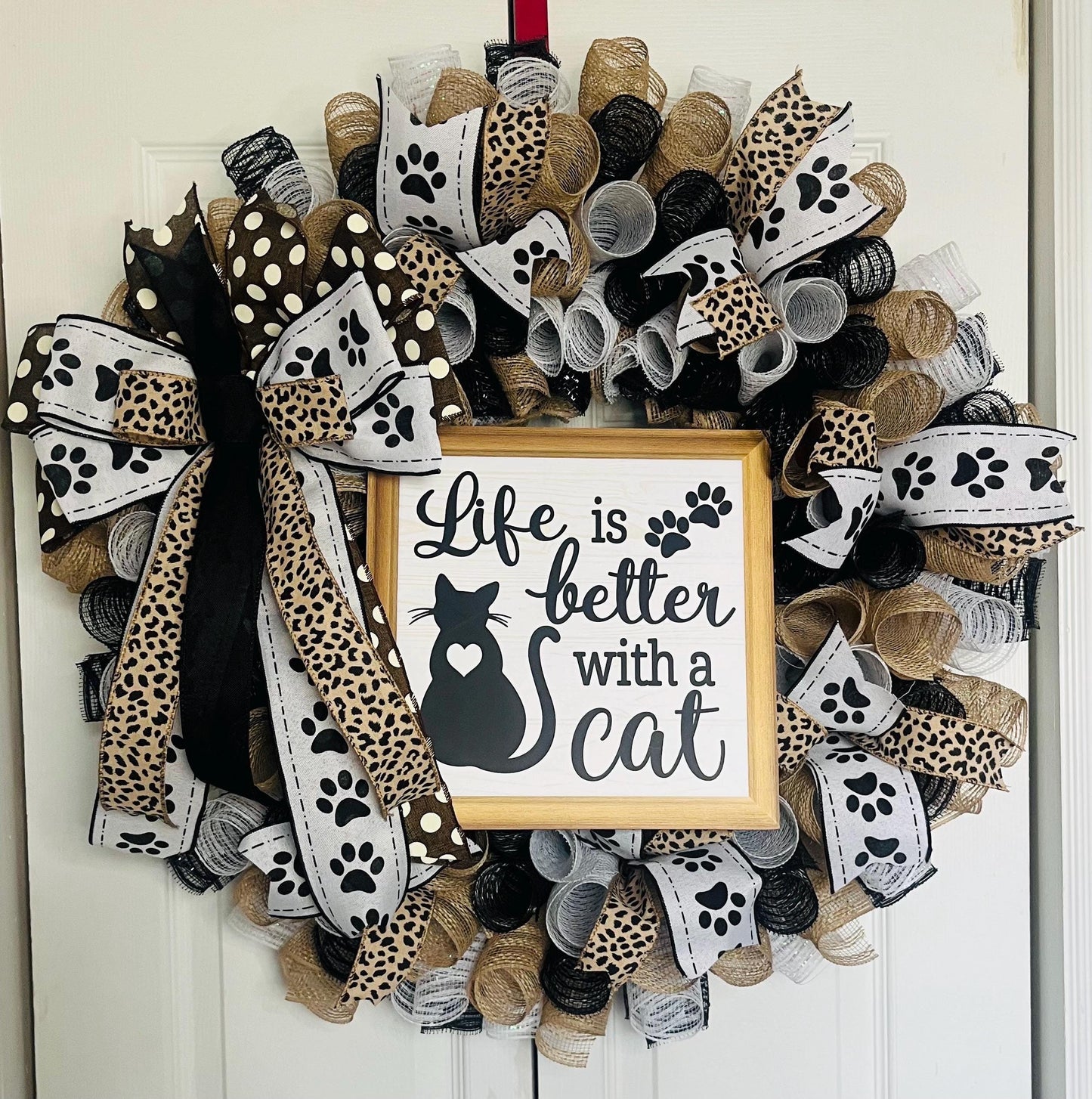 Welcome Cat Wreath