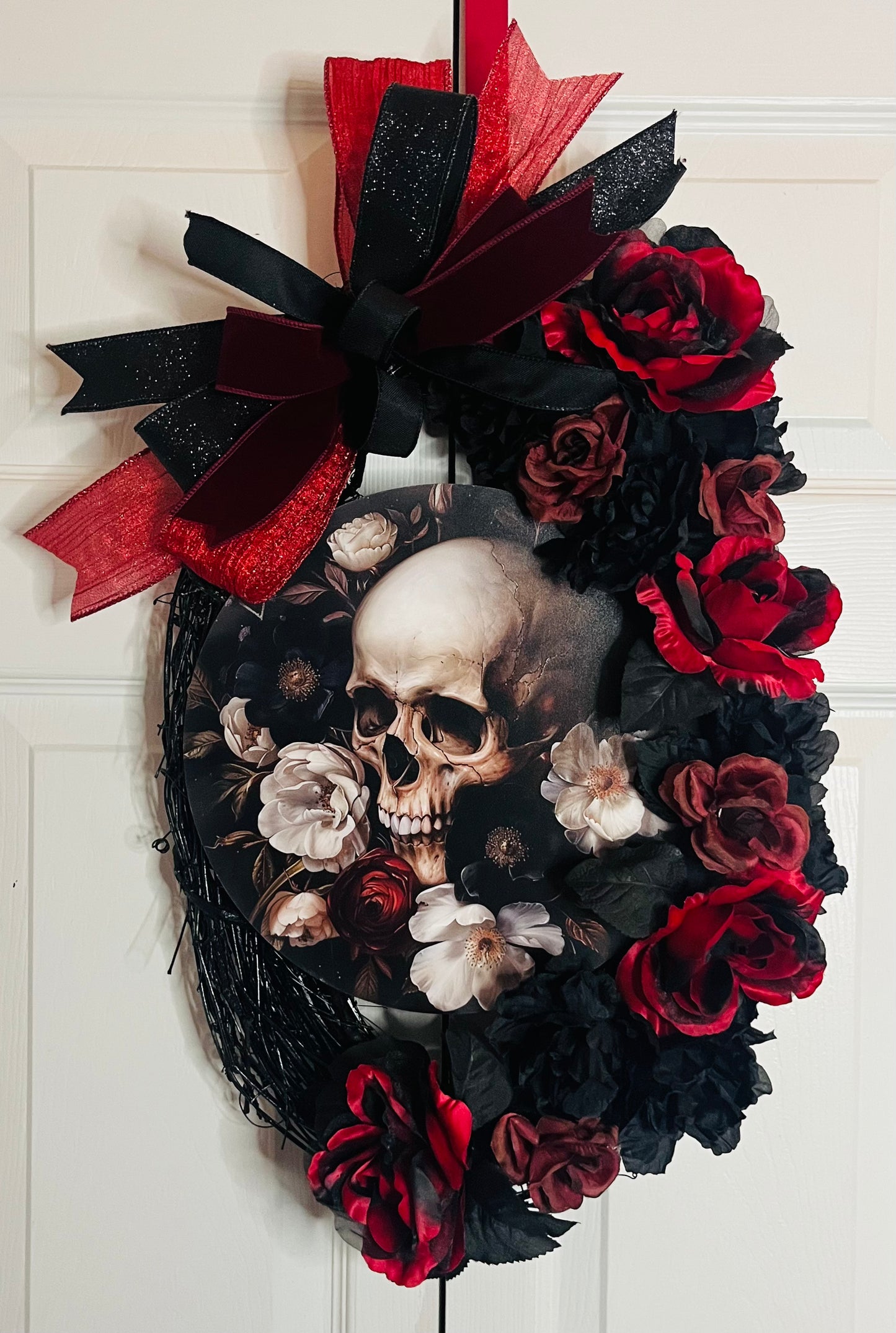 Skull red floral wreath