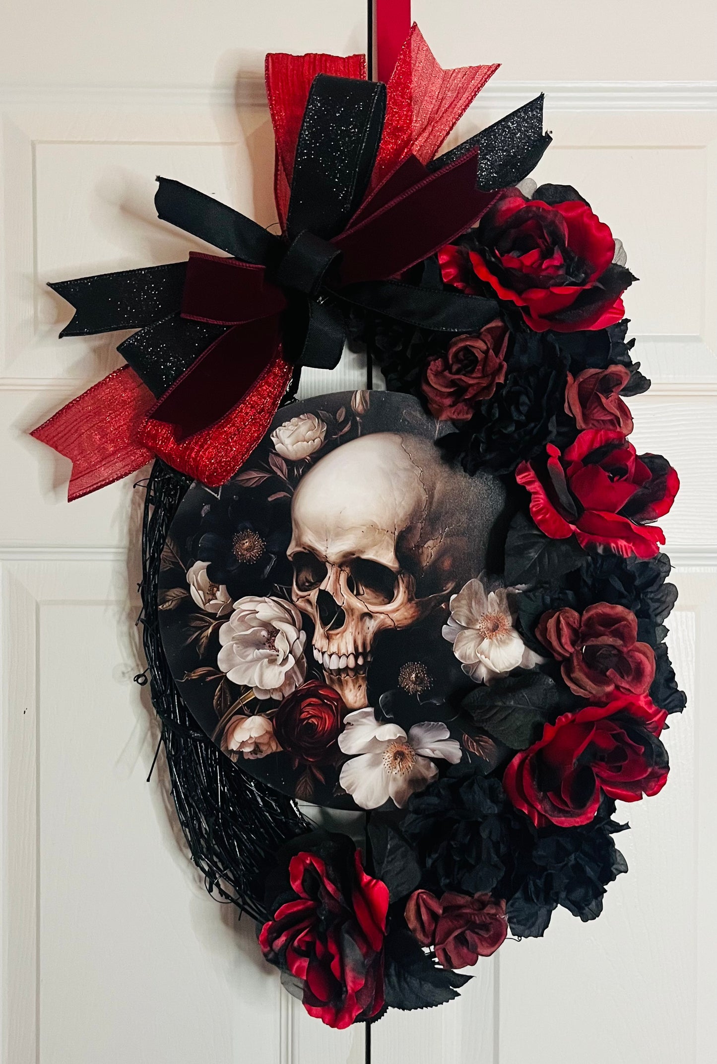 Skull red floral wreath