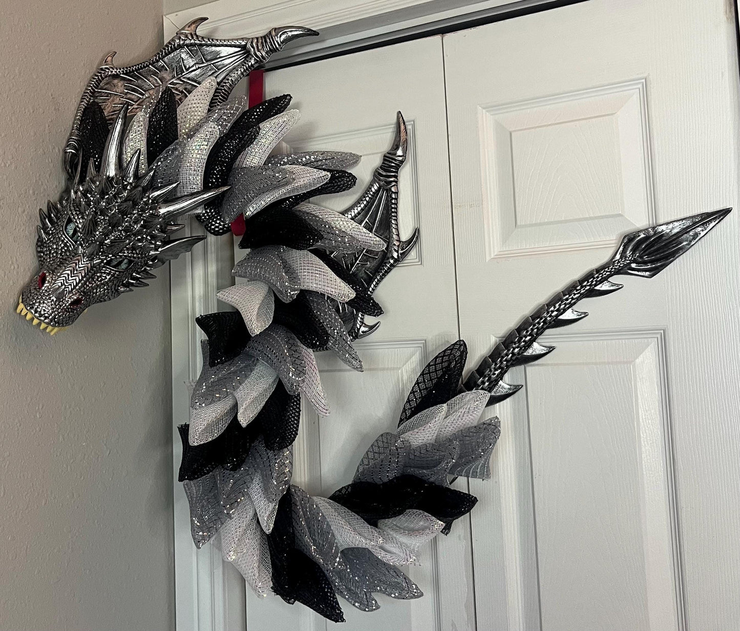 Dragon Wreath